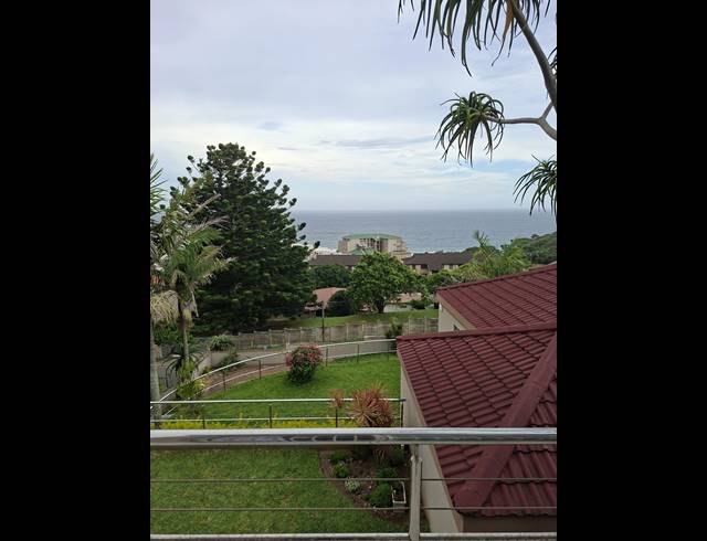 3 BEDROOM TOWNHOUSE FOR SALE IN LAWRENCE ROCKS
